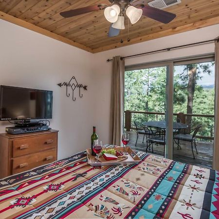 Aurora Montealis, 2 Bedrooms, Sleeps 4, Mountain Views, Fireplace, WiFi Ruidoso Exterior foto