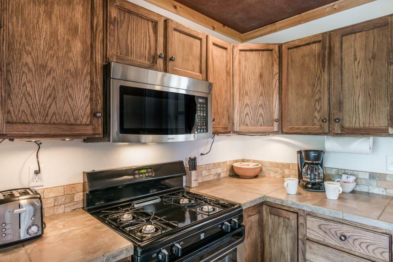 Aurora Montealis, 2 Bedrooms, Sleeps 4, Mountain Views, Fireplace, WiFi Ruidoso Exterior foto